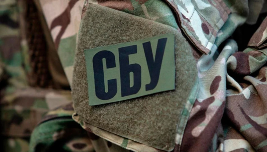 Уламки ударного безпілотника «Герань-2» на місці удару в Чернігівській області, оглянуті слідчо-оперативною групою