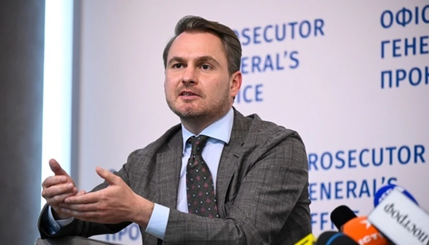 Руслан Кравченко під час сесії Верховної Ради, де розглядається його звільнення