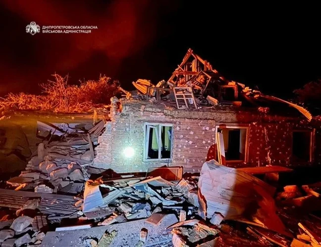 Ганжа та Лукашук про удар по Дніпру: є постраждала, інформація уточнюється